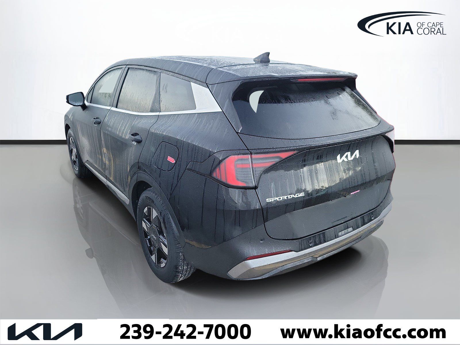 Certified 2026 Kia Sportage LX w/ LX Convenience Package FWD image 4