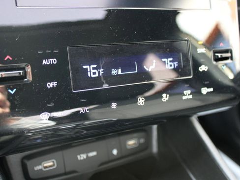 Used 2022 Hyundai Santa Cruz SEL Premium w/ Cargo Package image 27