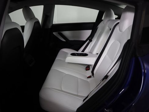 Used 2021 Tesla Model 3 Long Range image 22