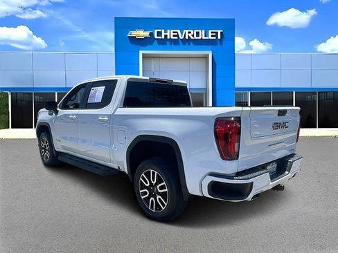 Used 2024 GMC Sierra 1500 AT4 w/ AT4 Preferred Package AWD/4WD image 5
