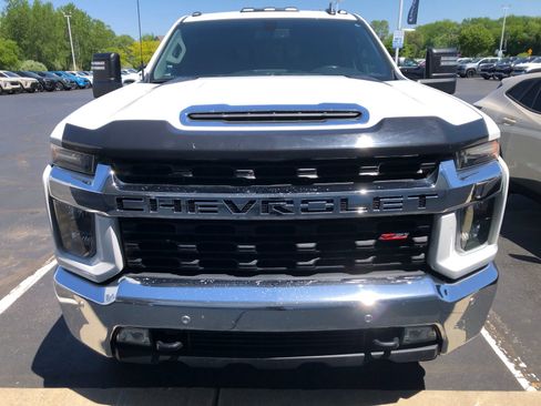 Used 2020 Chevrolet Silverado 2500 LT w/ All Star Edition AWD/4WD image 2
