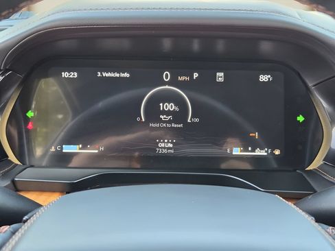 Used 2025 Jeep Grand Cherokee Summit AWD/4WD image 14