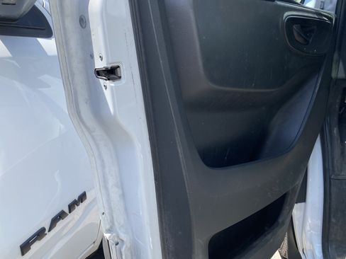 Used 2021 Mercedes-Benz Sprinter 2500 w/ Premium Plus Package image 13