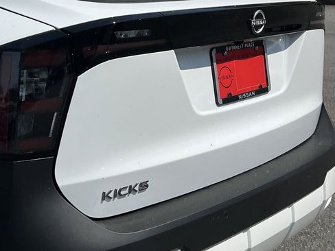 New 2026 Nissan Kicks S FWD image 24