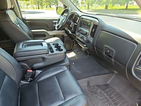 Used 2018 Chevrolet Silverado 1500 LT w/ All Star Edition AWD/4WD image 10