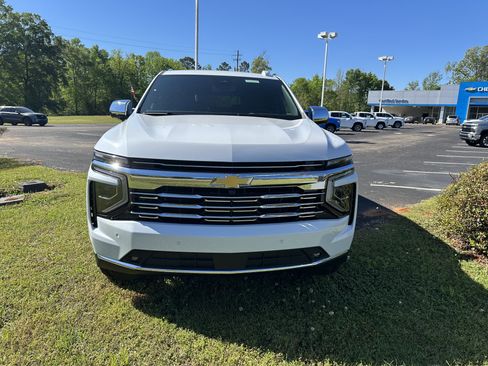 New 2026 Chevrolet Tahoe Premier image 3