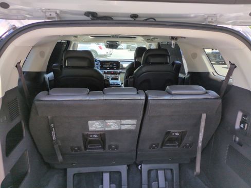 Used 2022 Kia Carnival SX Prestige FWD image 42