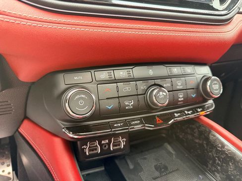 Used 2024 Dodge Durango SRT Hellcat AWD/4WD image 29