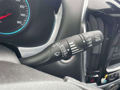 Used 2019 Chevrolet Traverse LT w/ LT Premium Package image 26