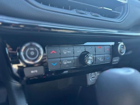 New 2026 Jeep Compass Limited image 32