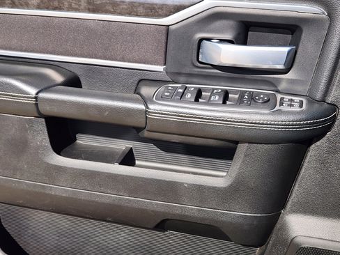 Used 2024 RAM 2500 Big Horn image 24