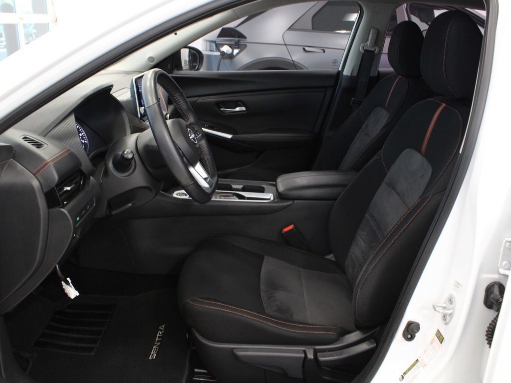Used 2024 Nissan Sentra SR FWD image 10