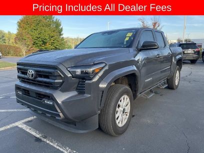 Used 2025 Toyota Tacoma SR5