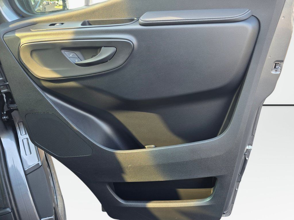 New 2026 Mercedes-Benz Sprinter 2500 image 24