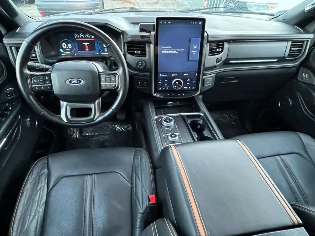 Used 2023 Ford Expedition Max Platinum AWD/4WD image 23