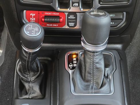 New 2026 Jeep Wrangler Unlimited Rubicon AWD/4WD image 30