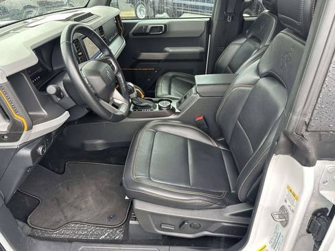 Certified 2022 Ford Bronco Badlands AWD/4WD image 13