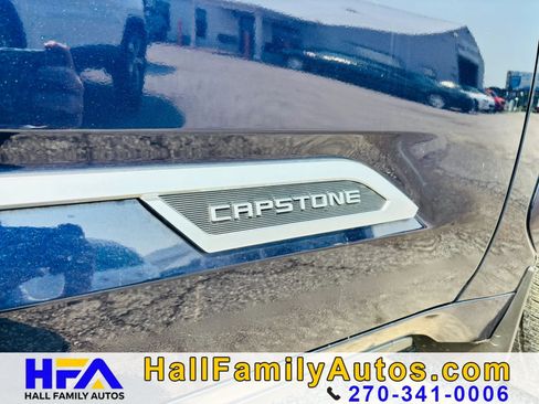 Used 2025 Toyota Sequoia Capstone AWD/4WD image 37