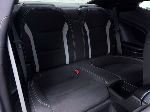Used 2020 Chevrolet Camaro SS RWD image 34