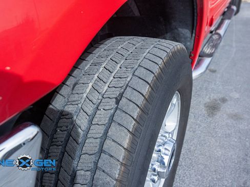 Used 2001 Ford F350 Lariat image 35