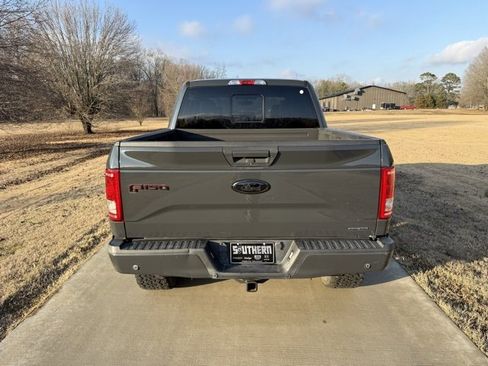 Used 2016 Ford F150 XLT w/ Equipment Group 302A Luxury image 4