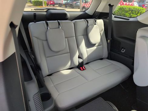 New 2026 Ford Explorer Active w/ Active Comfort Package image 16