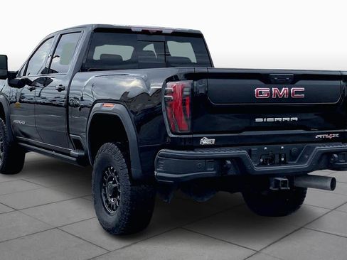 Used 2024 GMC Sierra 2500 AT4X w/ AT4X AEV Edition AWD/4WD image 12