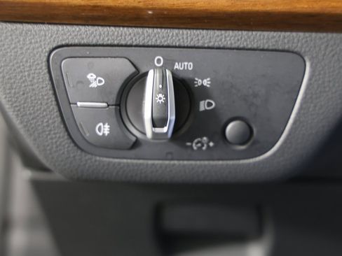 Used 2021 Audi Q5 2.0T Premium Plus image 25