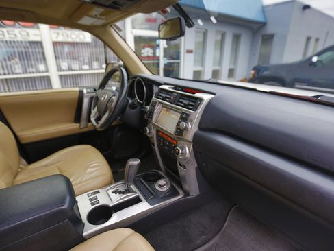 Used 2013 Toyota 4Runner Limited AWD/4WD image 14
