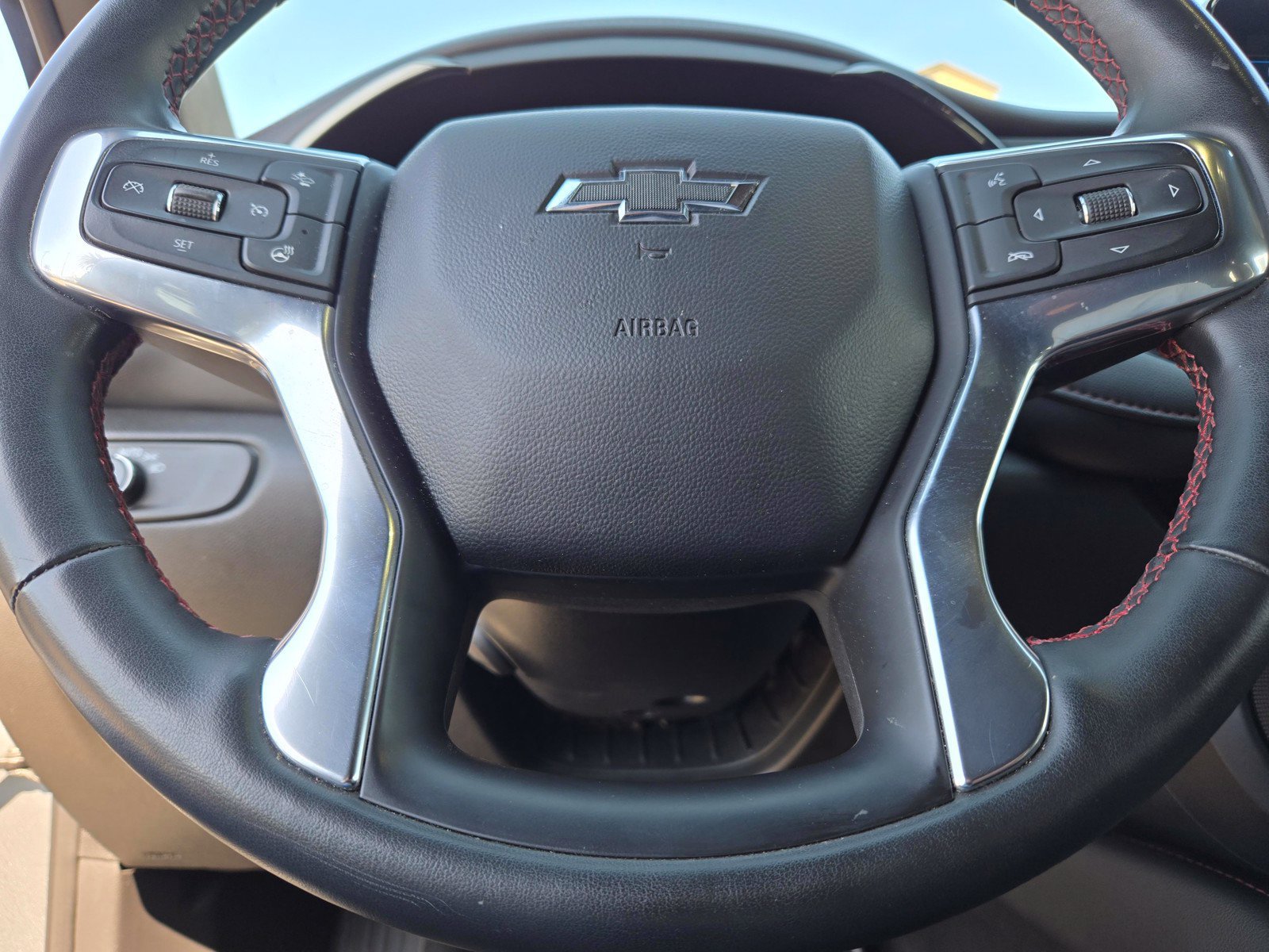 Used 2023 Chevrolet Blazer RS w/ Driver Confidence II Package FWD image 25