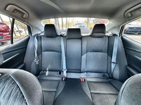 Used 2025 Toyota Camry LE image 30