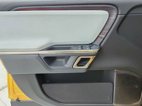 Used 2024 Rivian R1S Adventure image 39