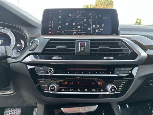 Used 2019 BMW X3 sDrive30i image 23