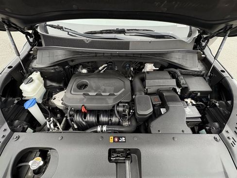 Used 2019 Kia Sorento LX image 32