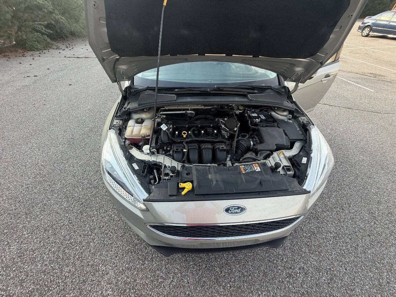 Used 2016 Ford Focus SE FWD image 20
