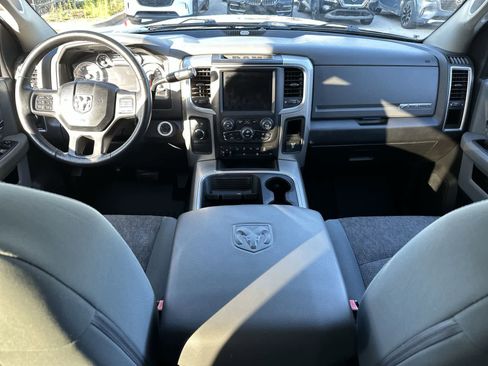 Used 2018 RAM 2500 Big Horn AWD/4WD image 20