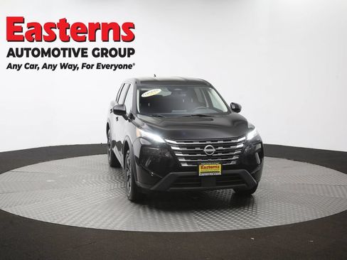 Used 2024 Nissan Rogue SV AWD/4WD image 51