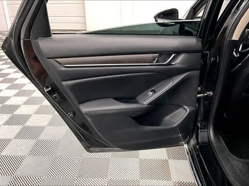 Used 2019 Honda Accord EX-L image 21