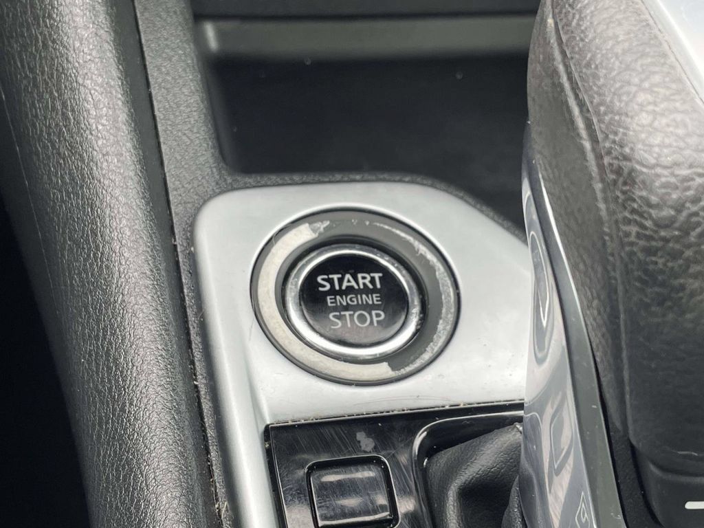 Used 2023 Nissan Sentra SV FWD image 20