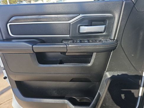 Used 2024 RAM 2500 Big Horn image 26