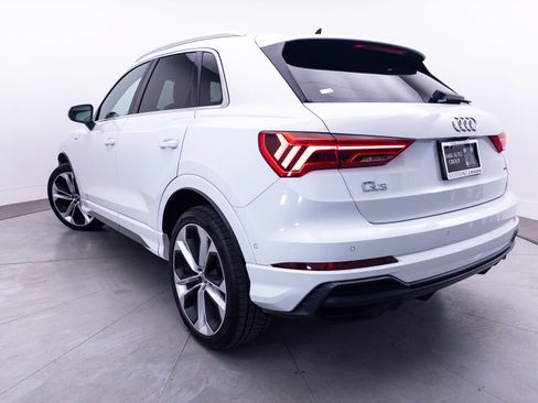 Used 2019 Audi Q3 2.0T Prestige w/ Prestige Package AWD/4WD image 4