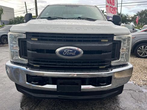 Used 2019 Ford F250 XL w/ Power Equipment Group AWD/4WD image 2