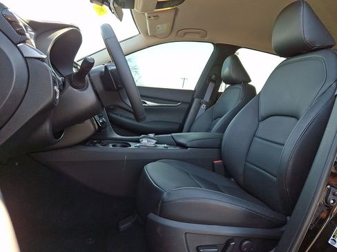 Used 2025 INFINITI QX50 Pure image 12