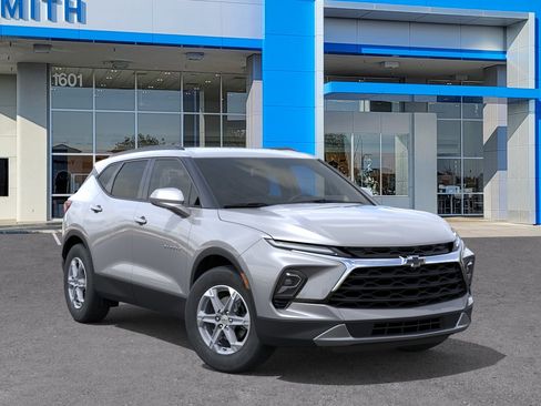 New 2026 Chevrolet Blazer LT w/ Convenience Package FWD image 31