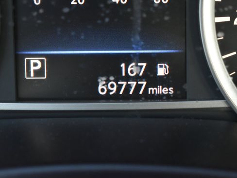 Used 2019 Nissan Sentra SV image 18