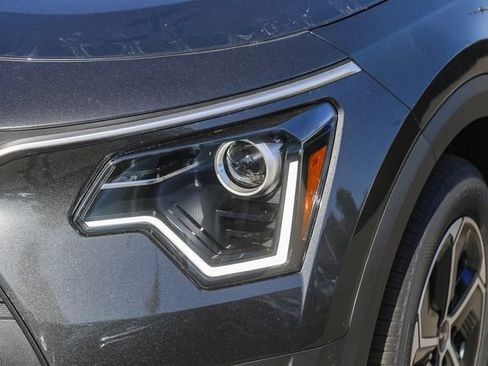New 2026 Kia Niro LX FWD image 5