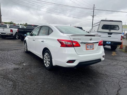 Used 2019 Nissan Sentra S w/ Exterior Package FWD image 5