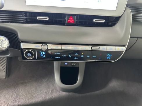 Used 2024 Hyundai Ioniq 5 Limited image 23