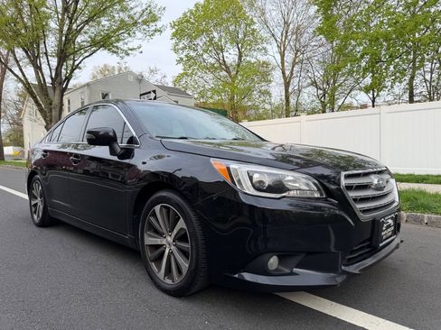 Used 2016 Subaru Legacy 2.5i Limited AWD/4WD image 4