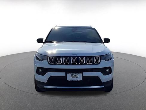 Used 2025 Jeep Compass Limited AWD/4WD image 4